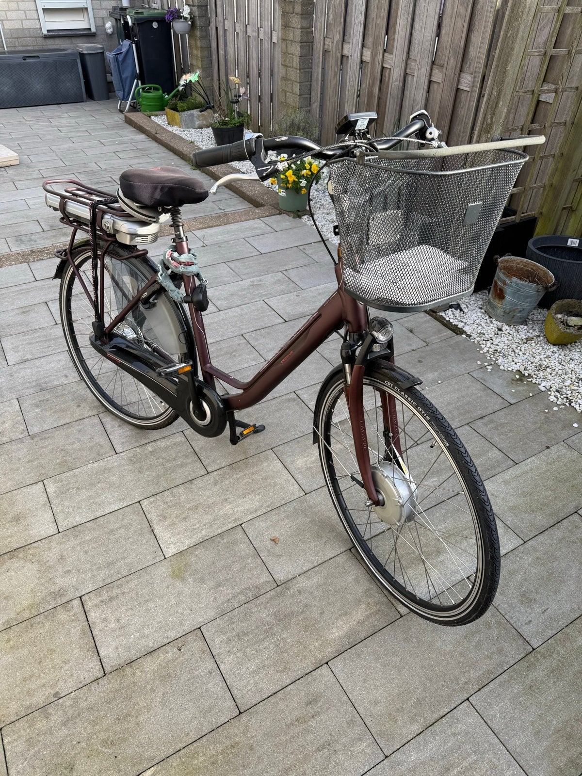 Batavus wayz E-go Luxe / altijd binnen gestaan & weinig km, Ophalen, Batavus, Zo goed als nieuw, 51 tot 55 cm