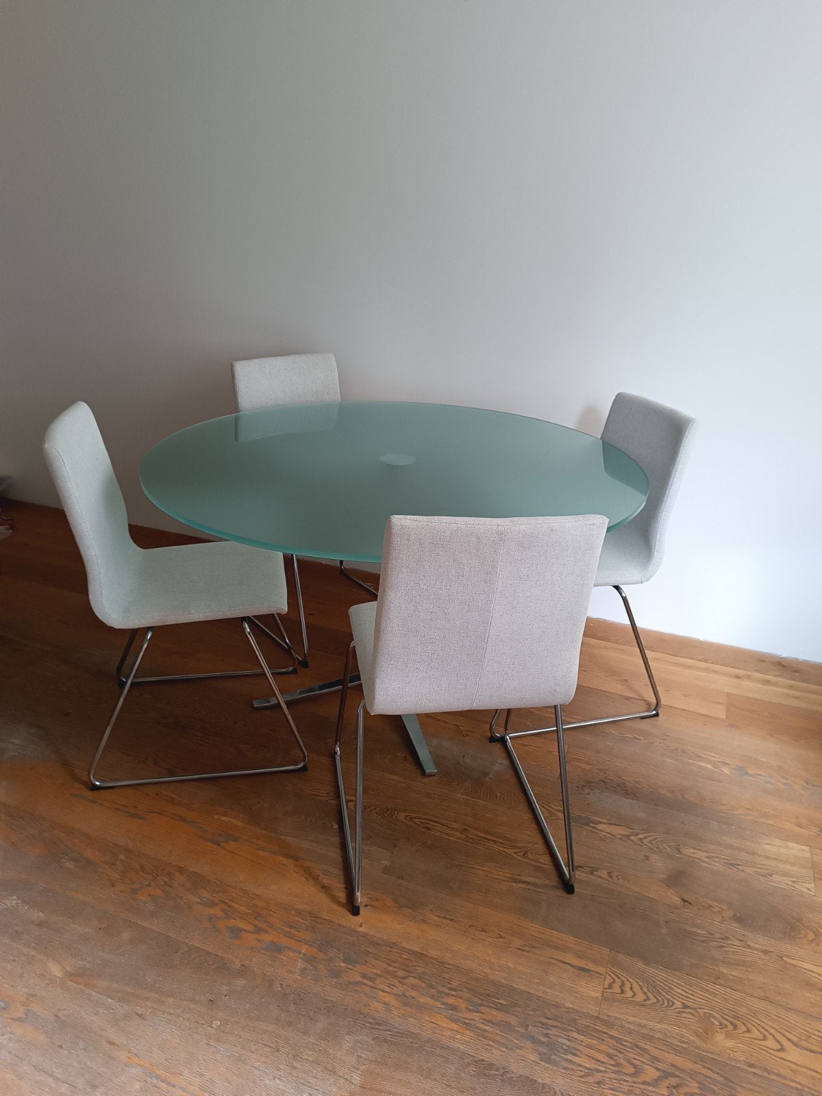 IKEA Volfgang stoelen - stapelbaar, metaal,, Gebruikt, Overige kleuren, Modern, Scandinavisch, Ophalen of Verzenden