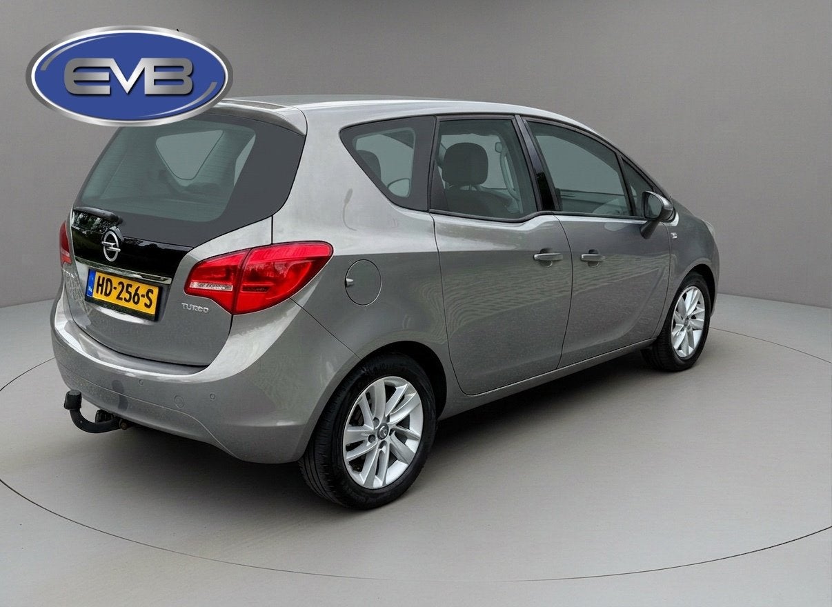 Opel Meriva 1.4 Turbo 120 pk Edition, trekhaak, navigatie,16, Auto's, Voorwielaandrijving, Gebruikt, 4 cilinders, Bruin