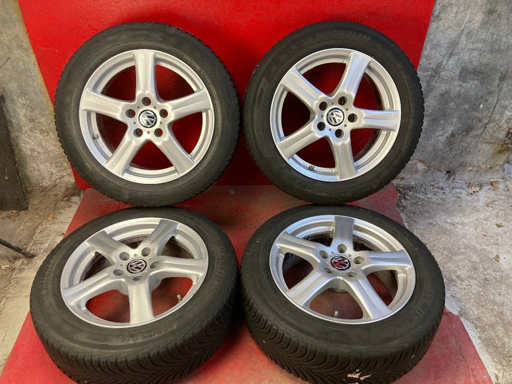 Winterbanden Volkswagen Golf 7 205/55R16 Michelin, Gebruikt, 16 inch, ., Banden en Velgen