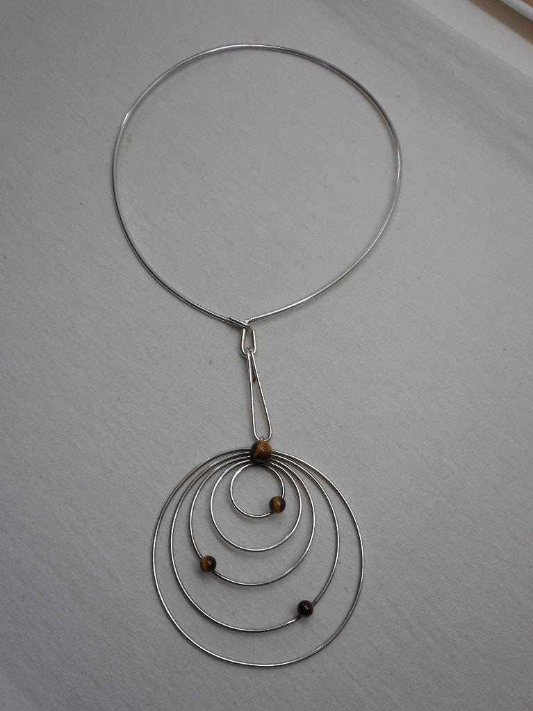 Zilveren Deense spang met royale modernist hanger, Met hanger, Verzenden, Zo goed als nieuw, Zilver