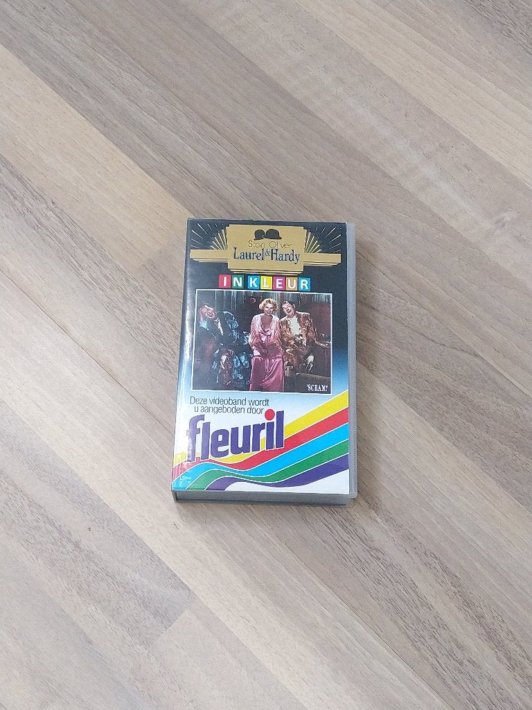 Laurel & Hardy in Kleur VHS - Fleuril Promotie, Ophalen, Gebruikt, Alle leeftijden, Overige soorten