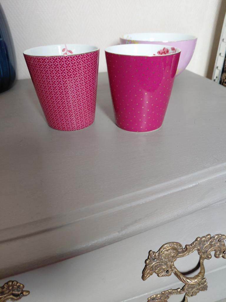 Pip studio bekers mokken set van twee, Huis en Inrichting, Keuken | Servies, Ophalen, Zo goed als nieuw, Overige stijlen, Kop(pen) en/of Schotel(s)