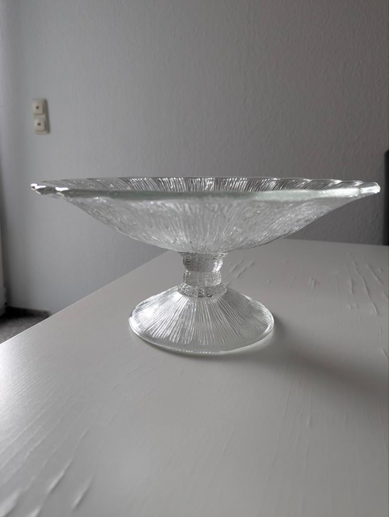 Vintage glazen schaal op voet | Textured Glass | Brocante, Ophalen, Zo goed als nieuw