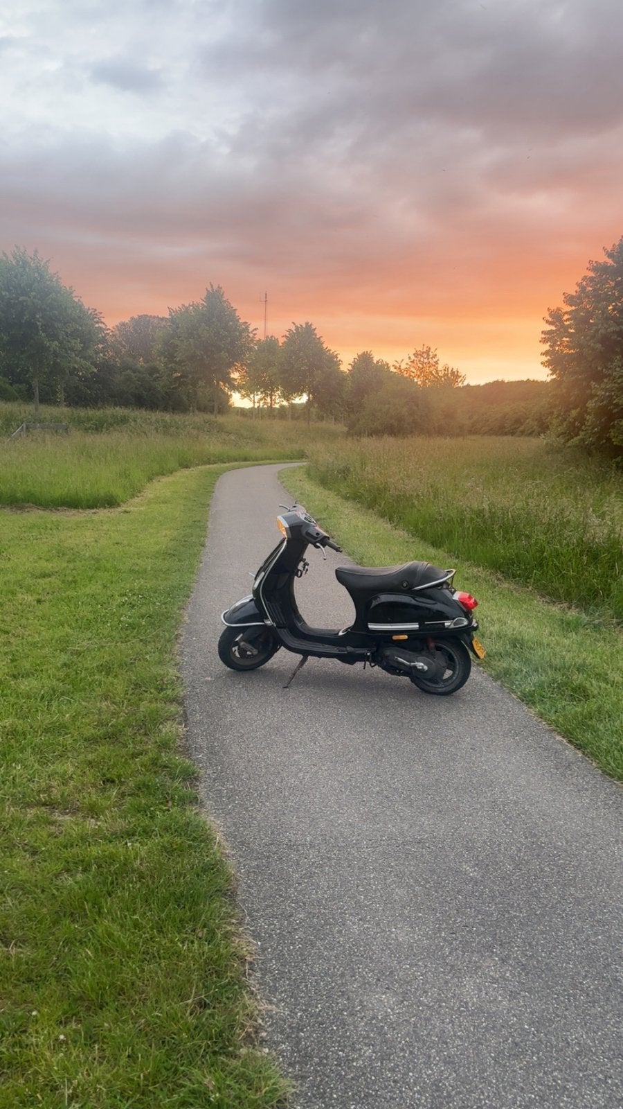 Vespa S 70 en piaggio fly (wok)80 te ruil liefst voor zip, Ophalen, Zo goed als nieuw, Benzine, Vespa LX