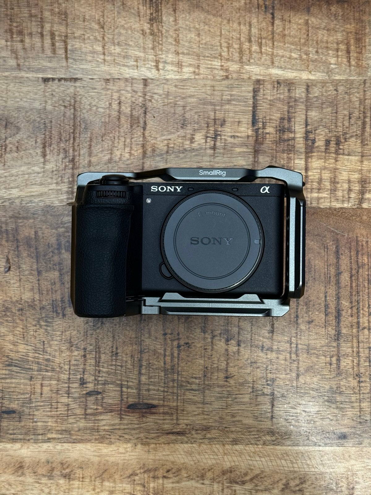 Sony A6700 Hybride Camera + Smallrig Cage, Ophalen, Beeldstabilisatie, Zo goed als nieuw, Grip