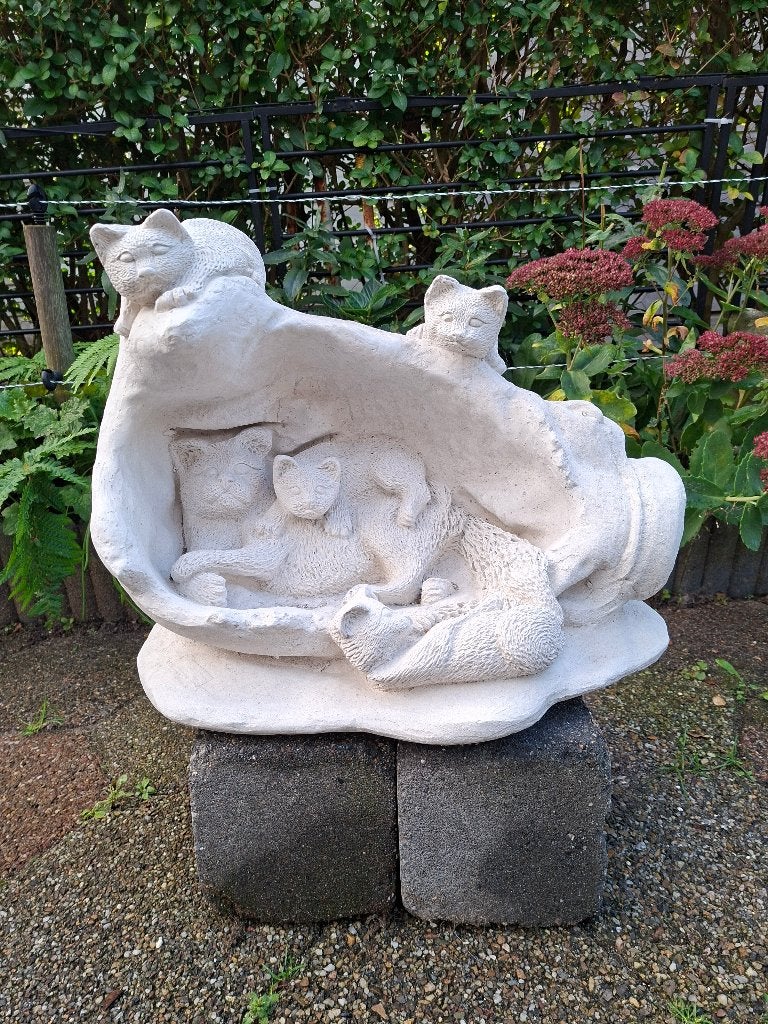 melkbus met katten, Ophalen, Zo goed als nieuw