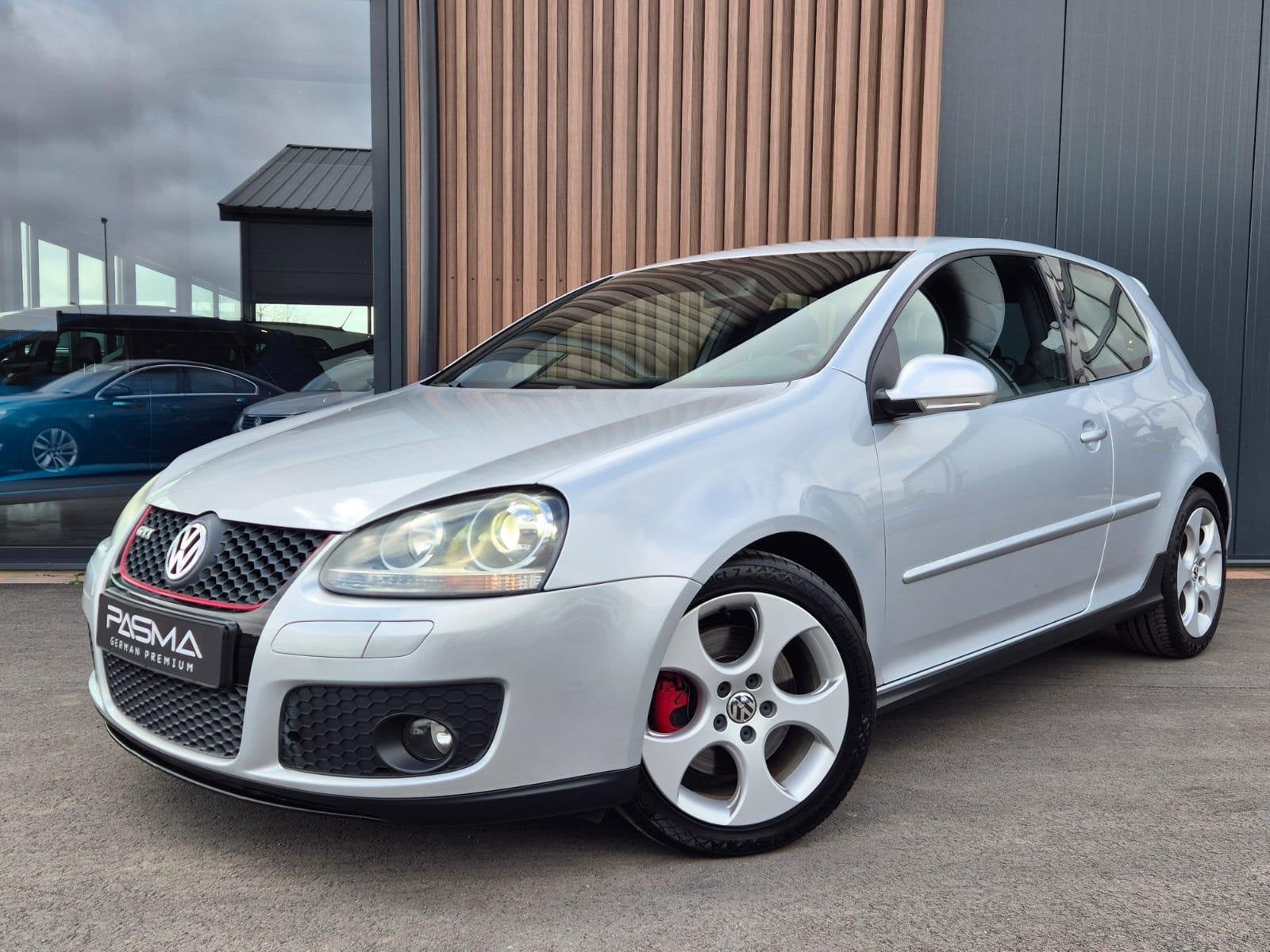 Volkswagen Golf 2.0 TFSI GTI 3drs | 1e eig. | Orig NL | Xeno, Auto's, Volkswagen, Stof, Gebruikt, Zwart, 4 cilinders