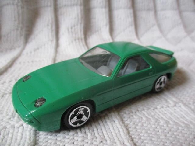 bburago auto porsche 928 s4 1/43, Ophalen of Verzenden, Gebruikt, Auto, Overige merken