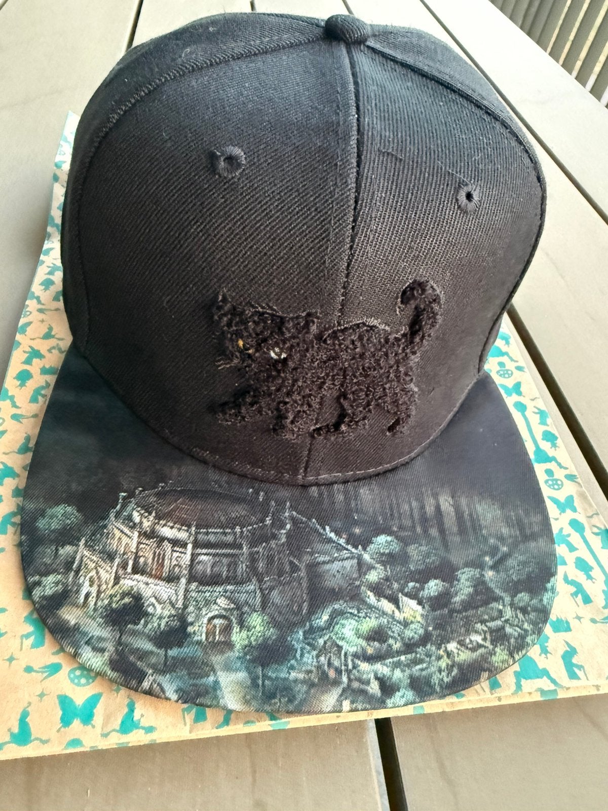Efteling Danse Macabre Pet – NIEUW – Uniek verzamelitem, Verzamelen, Ophalen of Verzenden, Nieuw, Kleding
