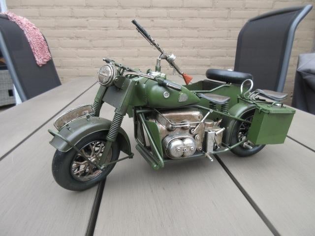 Metalen Duitse motor met zijspan , 37cm lang !!!!!, Verzamelen, Militaria | Tweede Wereldoorlog, Ophalen of Verzenden, Landmacht