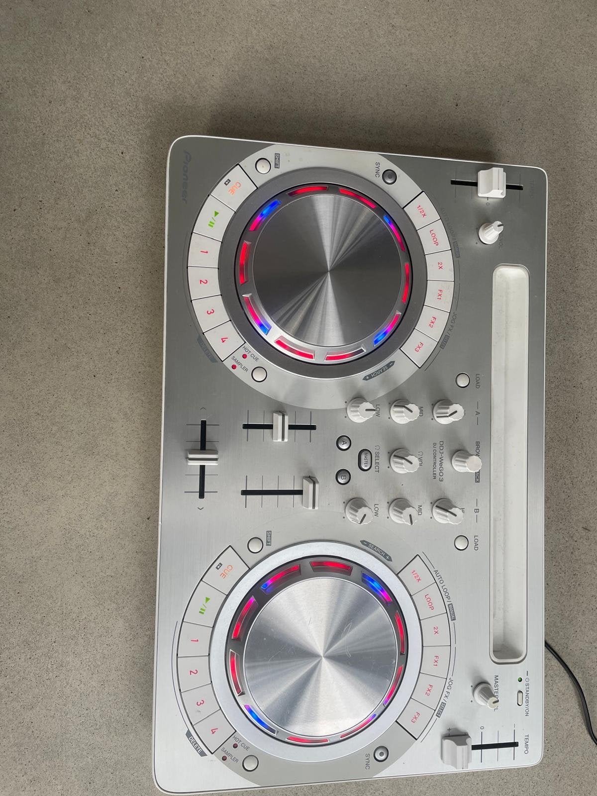 Pioneer DDJ-WeGO3 DJ Controller - Wit, Ophalen of Verzenden, Zo goed als nieuw, Dj-set, Pioneer