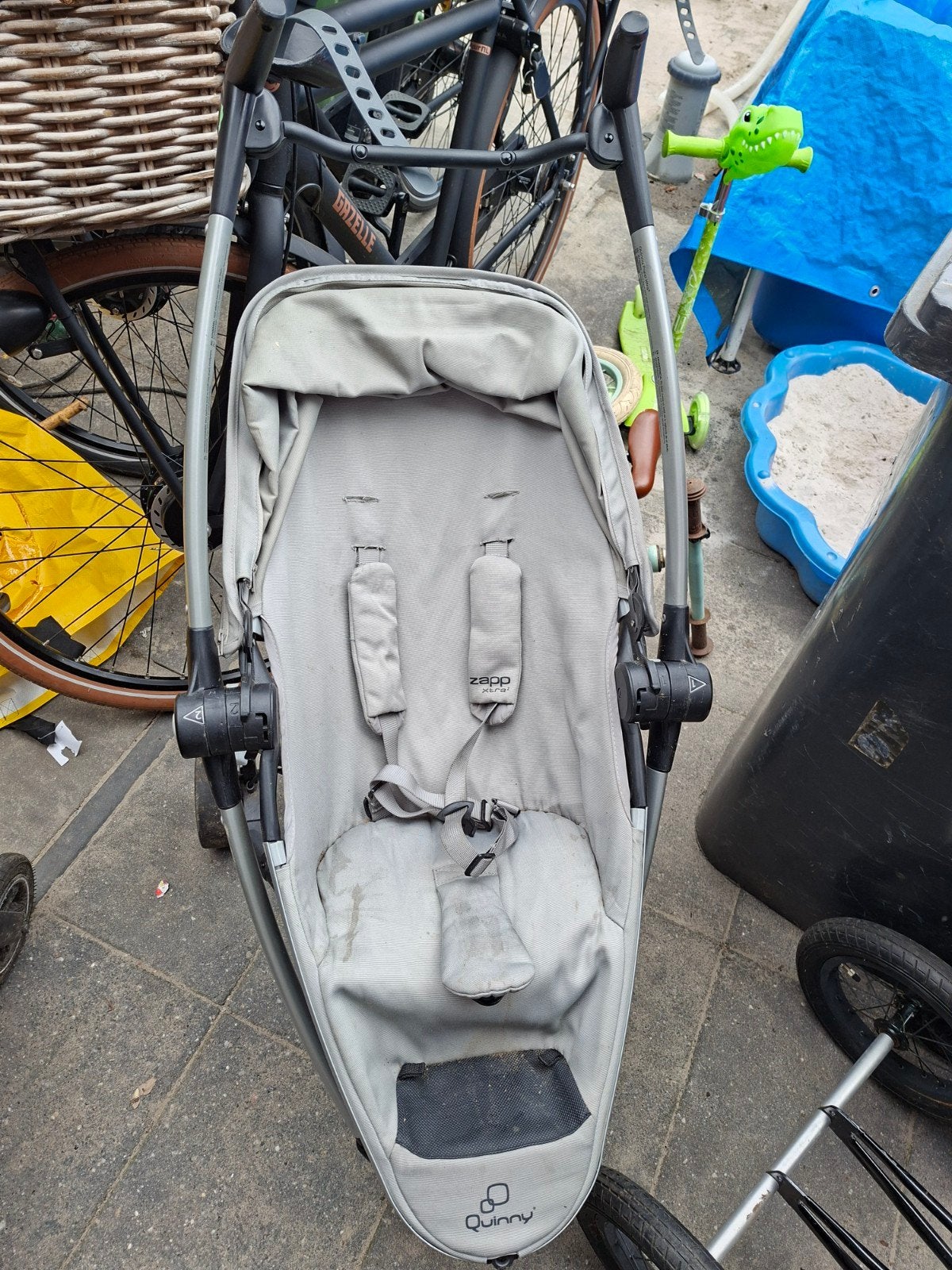 Quinny Zapp Buggy met fietsdrager en Maxi-Cosi adapters, Gebruikt, Quinny, Met autostoeltje, Ophalen