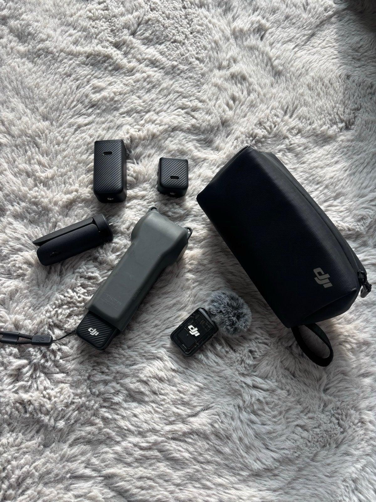 DJI Osmo Pocket 3 Creator Combo + Extra's, Audio, Tv en Foto, Ophalen of Verzenden, Zo goed als nieuw, Accu, Overige Merken