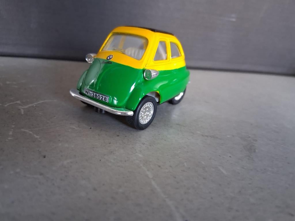 BMW Isetta modelauto - Groen/Geel, Ophalen of Verzenden, Zo goed als nieuw, Auto, Overige merken