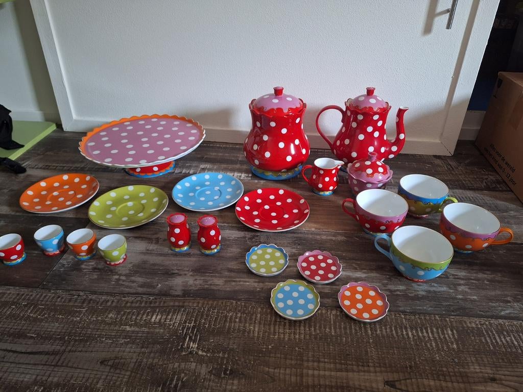Compleet Oilily Servies - Special Edition Theepot, Huis en Inrichting, Ophalen, Keramiek, Zo goed als nieuw, Overige stijlen