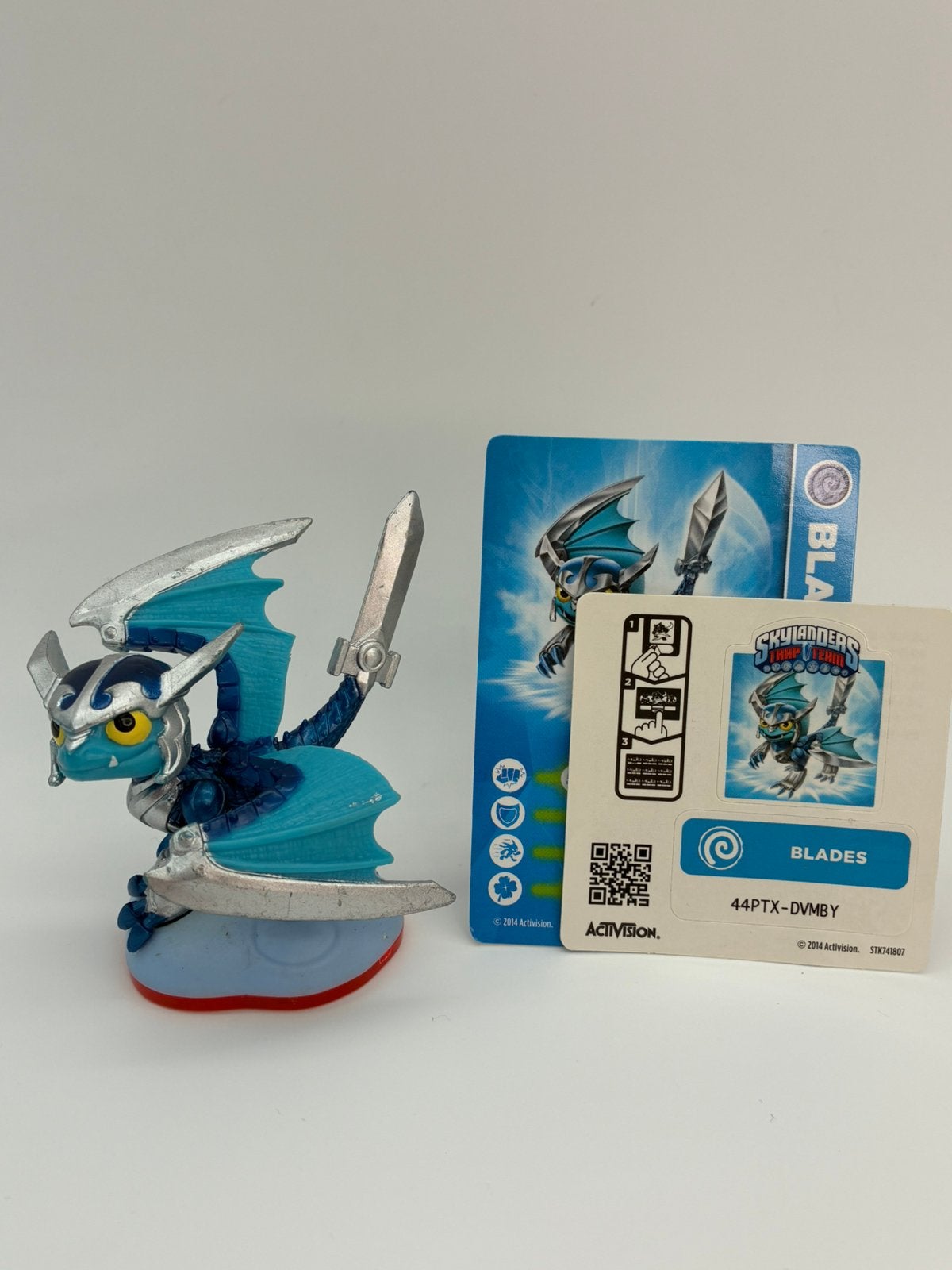 Skylanders Trap Team Blades met sticker en kaartje, Avontuur en Actie, Verzenden, W, 2 spelers