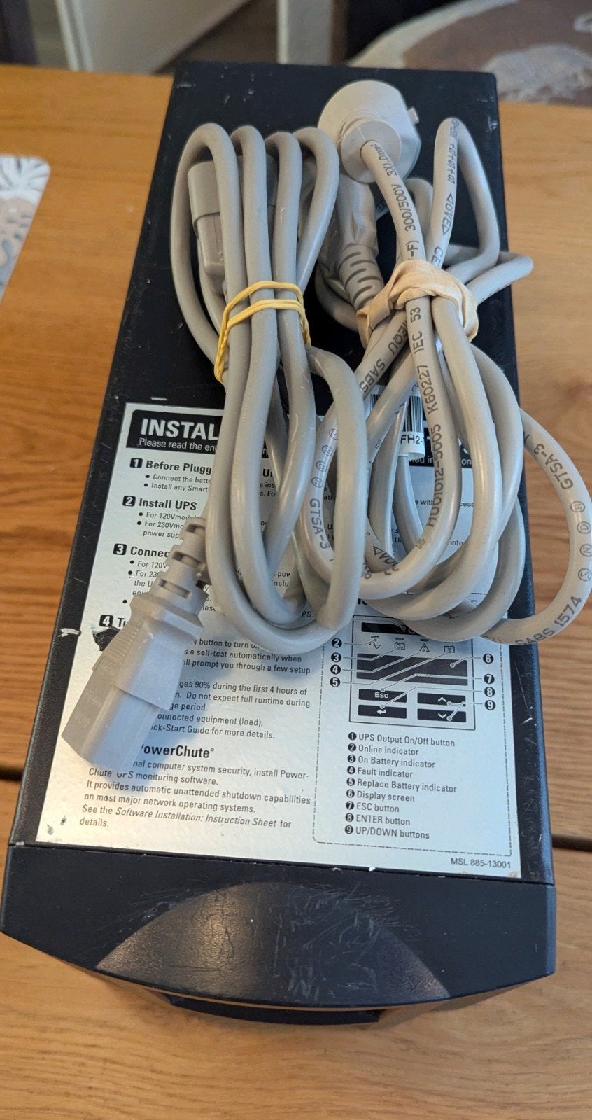 UPS noodstroom, 750 watt,, Computers en Software, Noodvoedingen (UPS), Ophalen