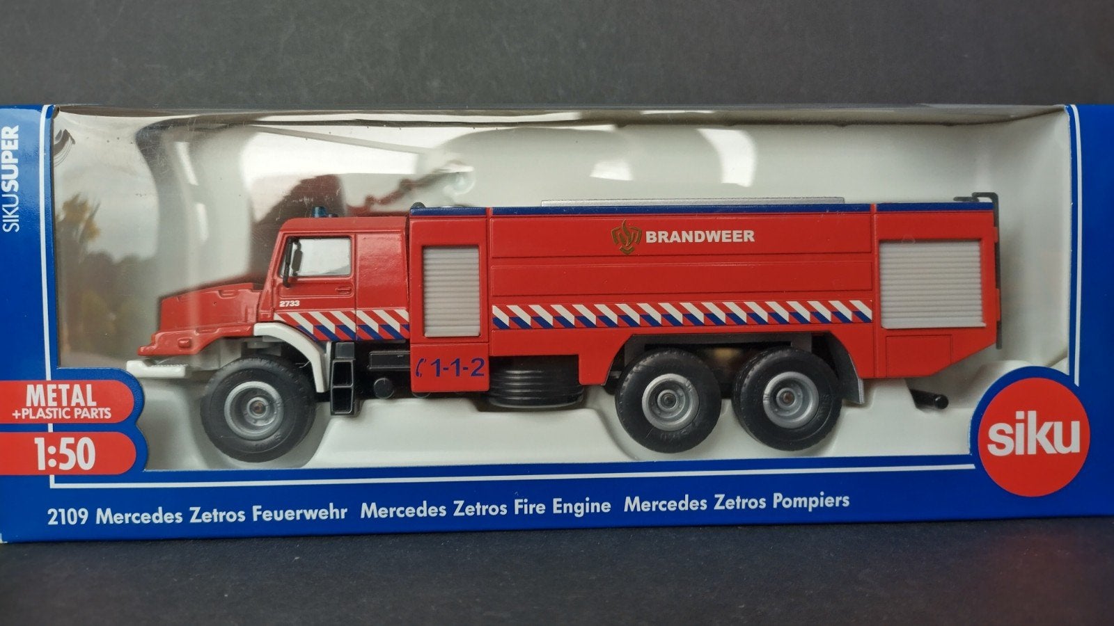 Mercedes Benz Zetros Brandweer 1:50 Siku Pol, SIKU, Verzenden, Zo goed als nieuw, Bus of Vrachtwagen