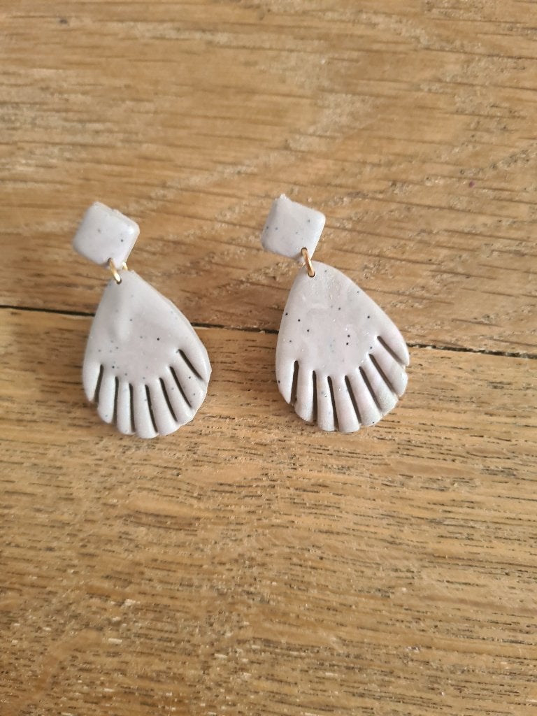 Mooie zelfgemaakte oorbellen, Sieraden, Tassen en Uiterlijk, Oorbellen, Overige materialen, Ophalen of Verzenden, Zo goed als nieuw