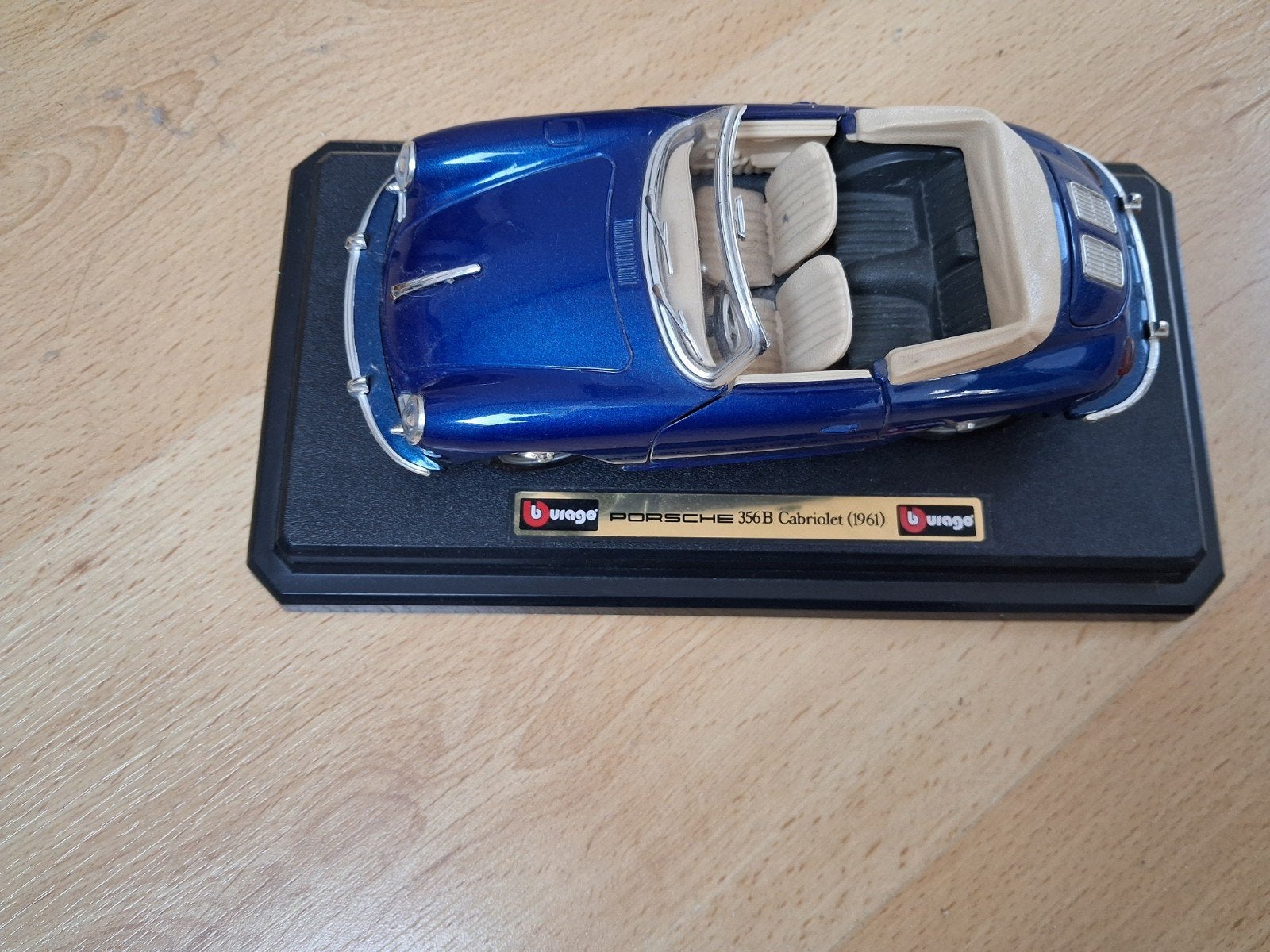Bburago porsche 356B Cabriolet1961, Ophalen of Verzenden, Zo goed als nieuw, Auto, Bburago