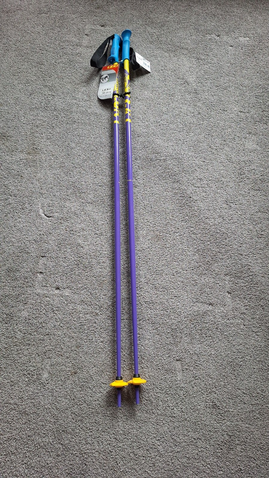 Nieuwe Leki skistokken 130 cm - Paars/Geel, Sport en Fitness, Ophalen, Stokken, 100 tot 140 cm, Nieuw
