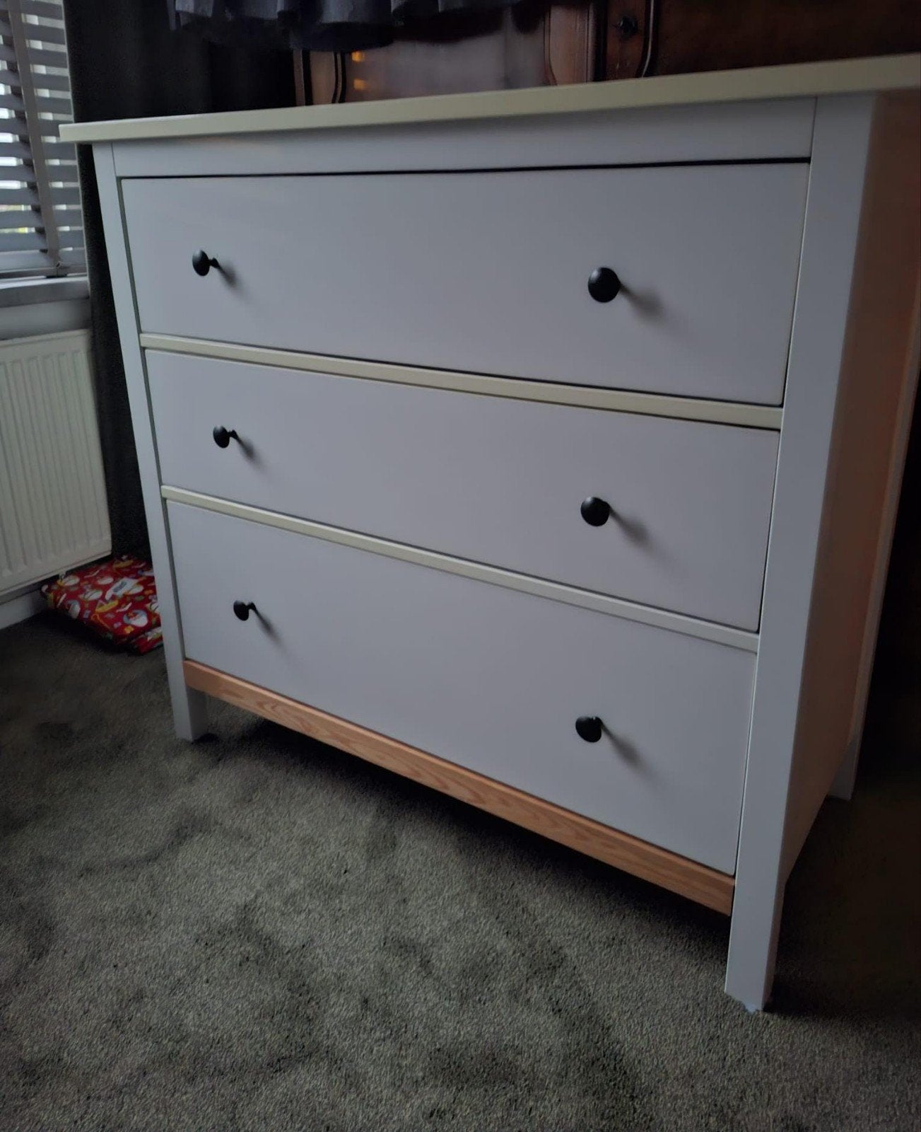 Mooie commode met 3 laden - Zo goed als nieuw, Huis en Inrichting, Ophalen, 100 tot 150 cm, 50 tot 100 cm, Zo goed als nieuw