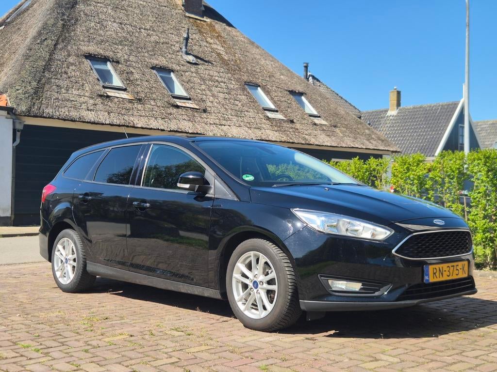 Ford Focus 1.0 Ecoboost 125pk 2018 Zwart, Zwart, Zwart, Handgeschakeld, 1216 kg