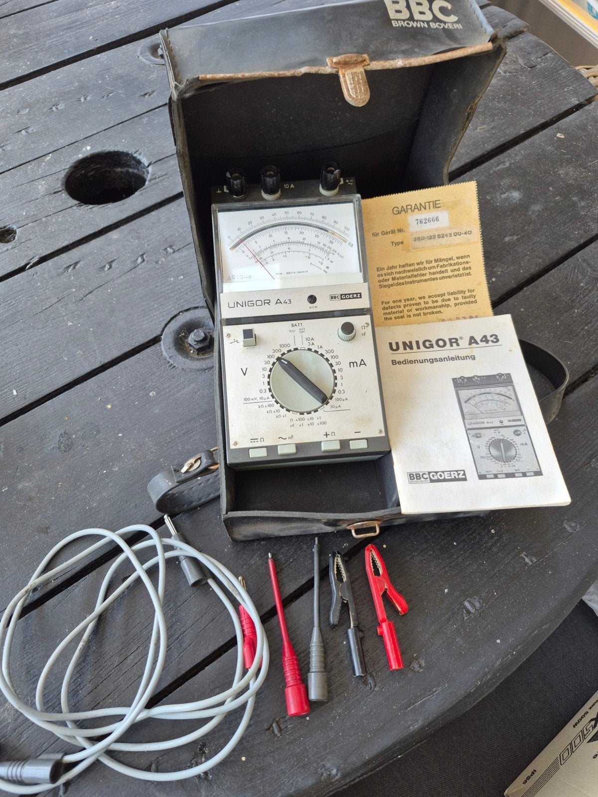 Vintage Unigor A43 Multimeter met Koffer en Accessoires, Ophalen, Gebruikt, Multimeter