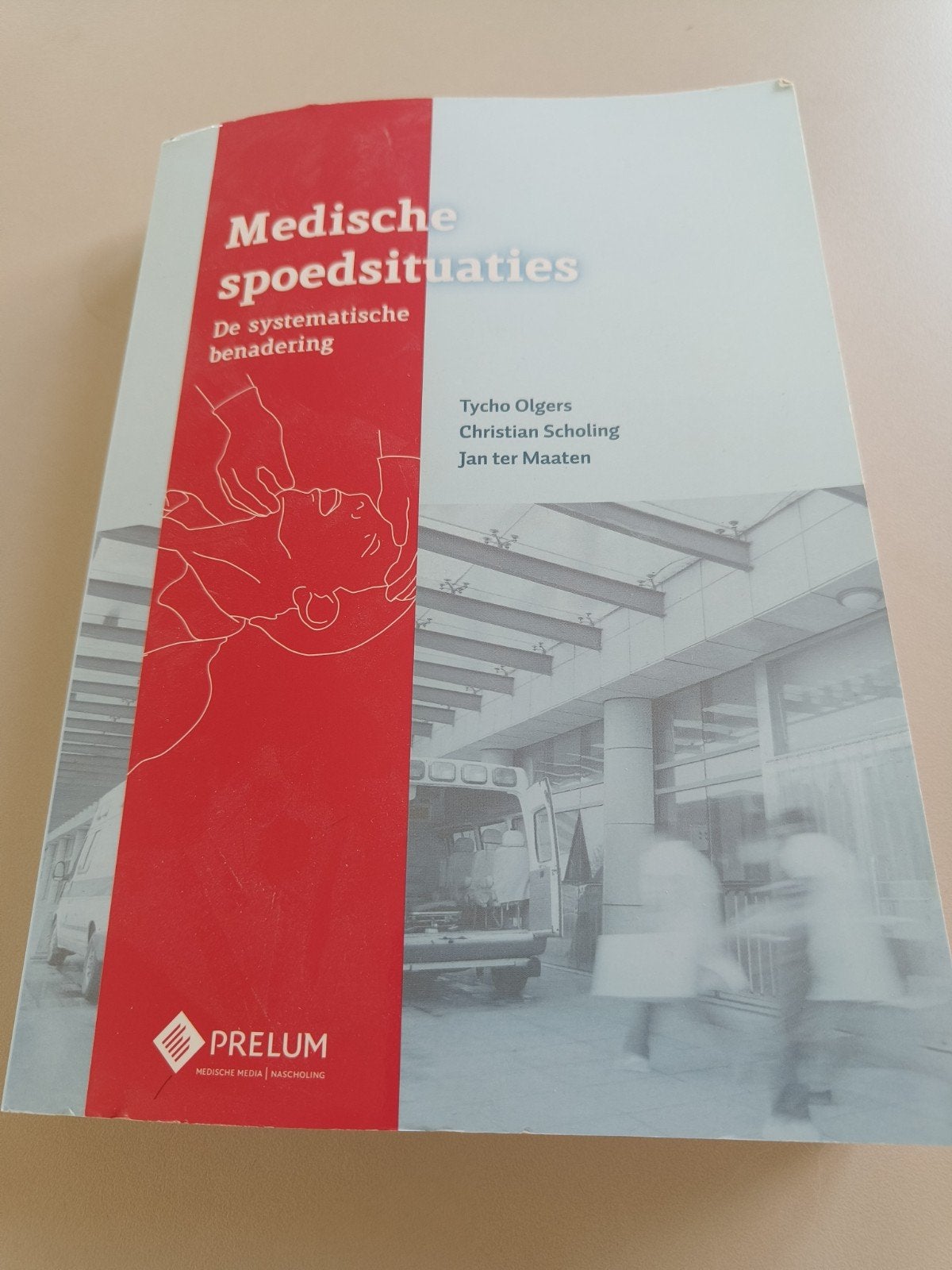 Medische Spoedsituaties: De systematische benadering, Ophalen