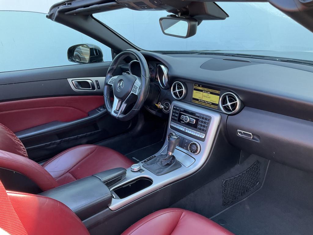 Mercedes-Benz SLK AMG line 200 Automaat Leer Pdc OrigNL Nav/, Automaat, Euro 5, Gebruikt, 1370 kg
