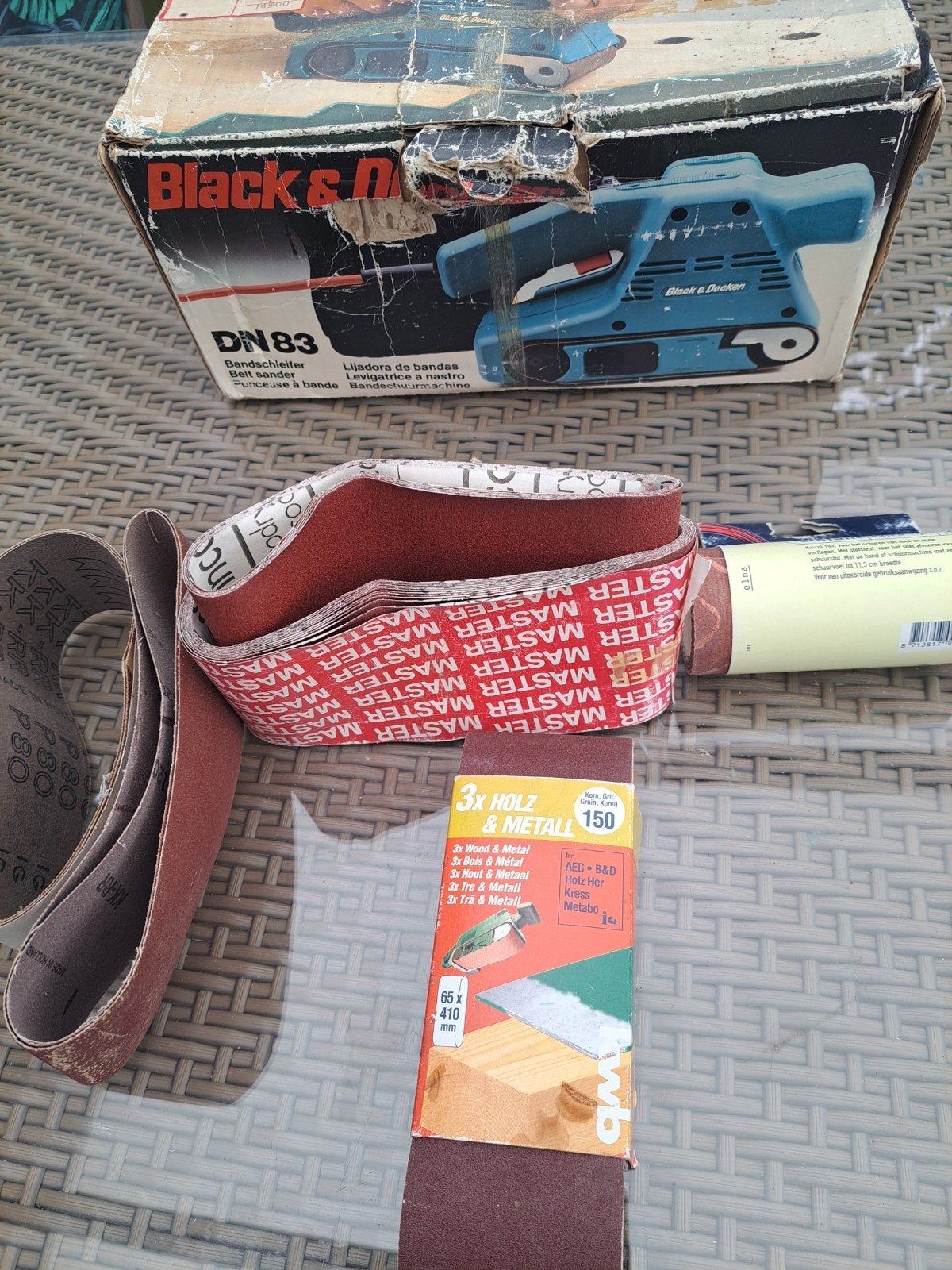 Black & Decker DN83 Bandschuurmachine met accessoires, Ophalen, Gebruikt, Minder dan 600 watt, Bandschuurmachine