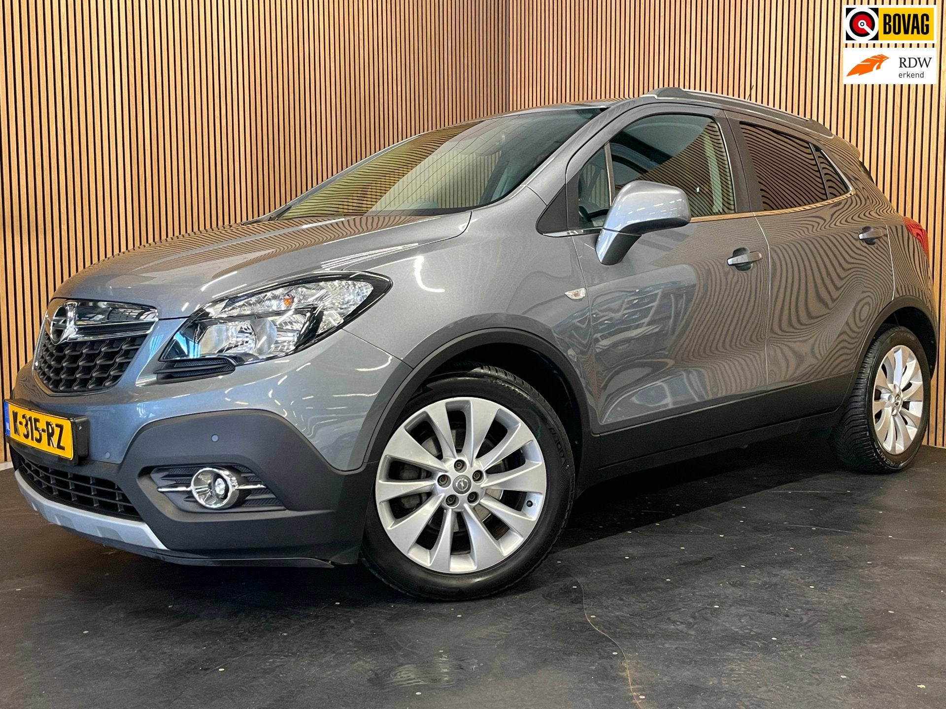 Opel Mokka 1.4 T|140 PK|AUTOMAAT|TREKHAAK|VOLLEDER|CAMERA|CR, Auto's, Opel, Euro 5, 15 km/l, Gebruikt, Zwart