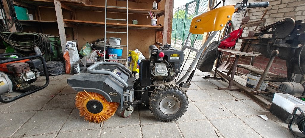 Stiga Veegmachine, Ophalen, Gebruikt, Stiga