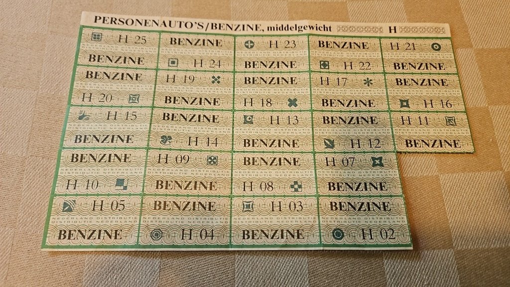 benzine bonnen olie crisis jaren 70 Nederland, Postzegels en Munten, Aandelen en Waardepapieren, Ophalen of Verzenden, Overige typen