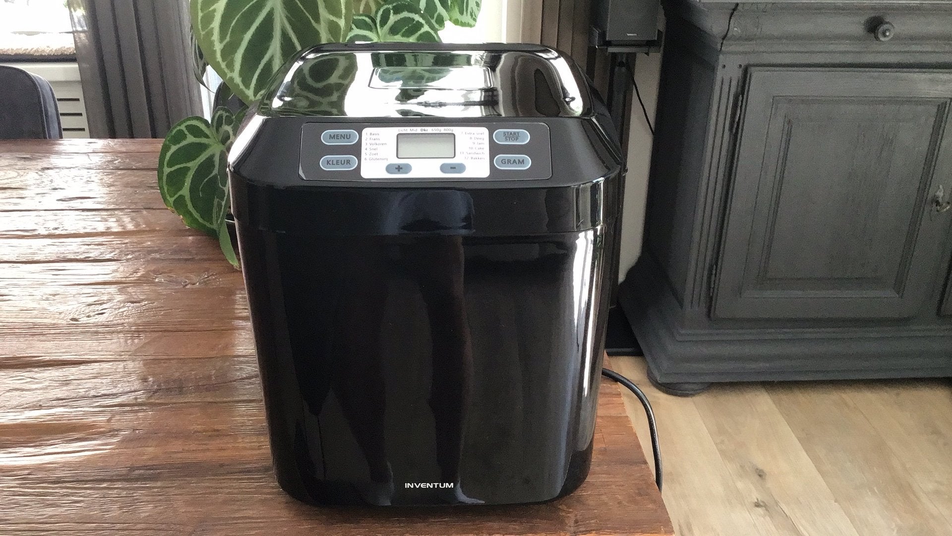 Inventum broodbakmachine, zwart, Ophalen, Zo goed als nieuw