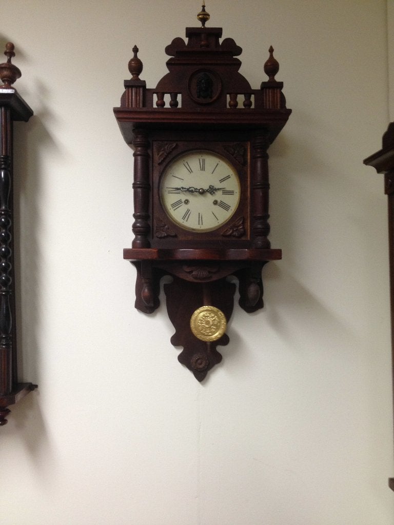 Vrijslinger regulateur in eiken kast., Ophalen