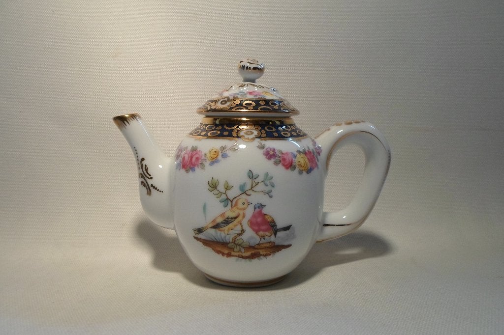 Theepot Tournay VA, Antiek en Kunst, Ophalen of Verzenden