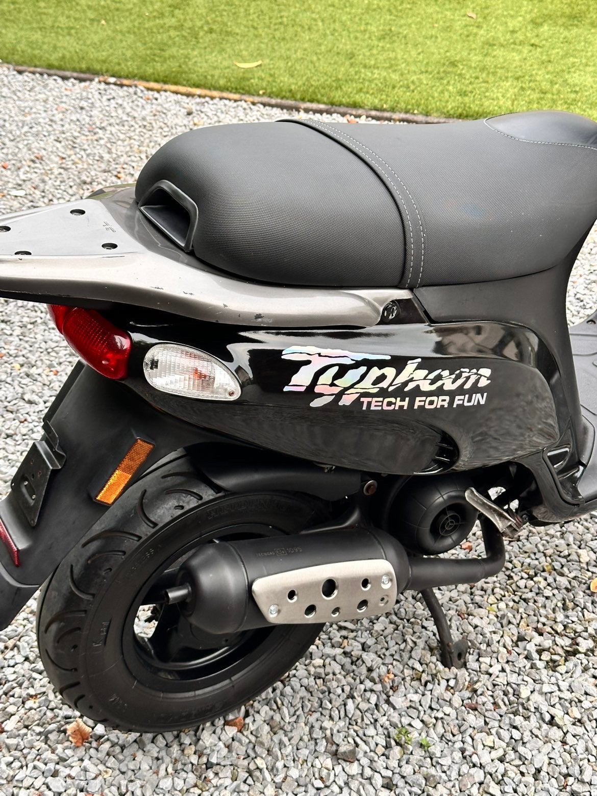 Originele uitlaat piaggio typhoon, Ophalen, Tweetakt, Maximaal 45 km/u, Nieuw