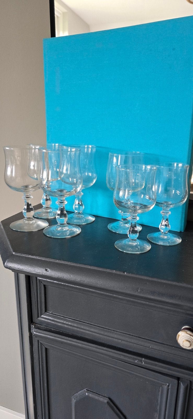 Set van 7 vintage glazen op voet, Ophalen of Verzenden