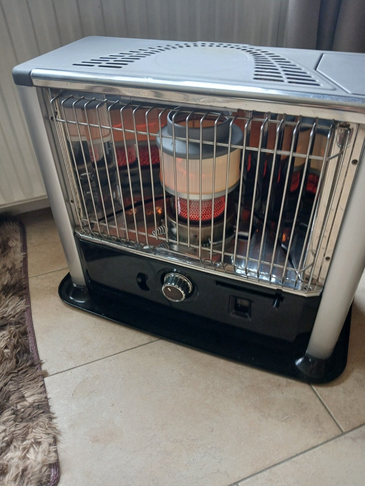 ZIBRO OLIEKACHEL, Huis en Inrichting, Kachels, Ophalen, Overige brandstoffen, Petroleumkachel, Zo goed als nieuw