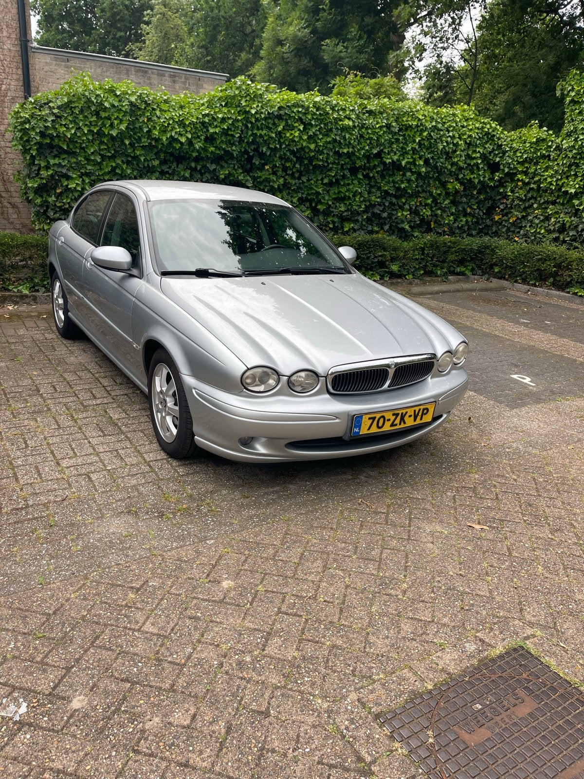 Jaguar X-Type 2.2 D I4 2008 Grijs, Auto's, Voorwielaandrijving, 145 pk, 4 cilinders, Origineel Nederlands