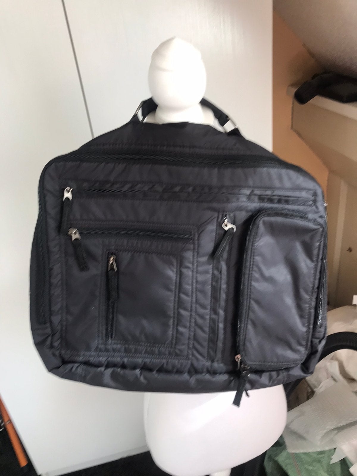 Zwarte laptoptas, Computers en Software, Ophalen, Meerdere vakken, 17 inch of meer, Aktetas