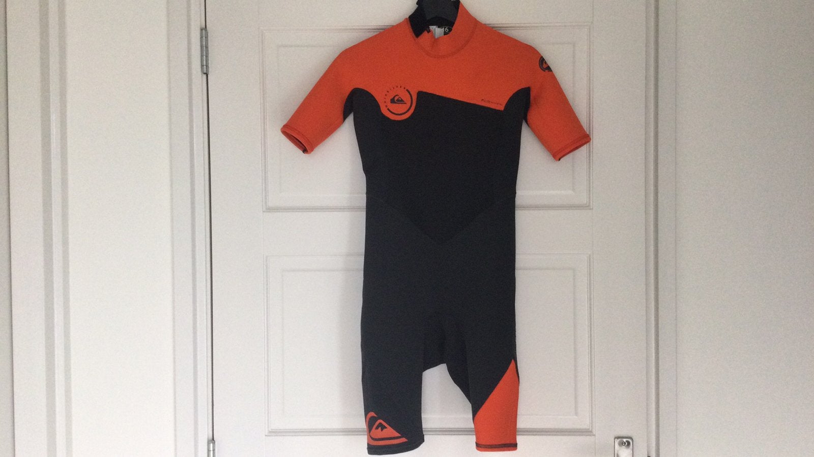 QuickSilver maat 16, grootste kindermaat., Ophalen of Verzenden, Zo goed als nieuw, Kind, Reddingsvest of Zwemvest