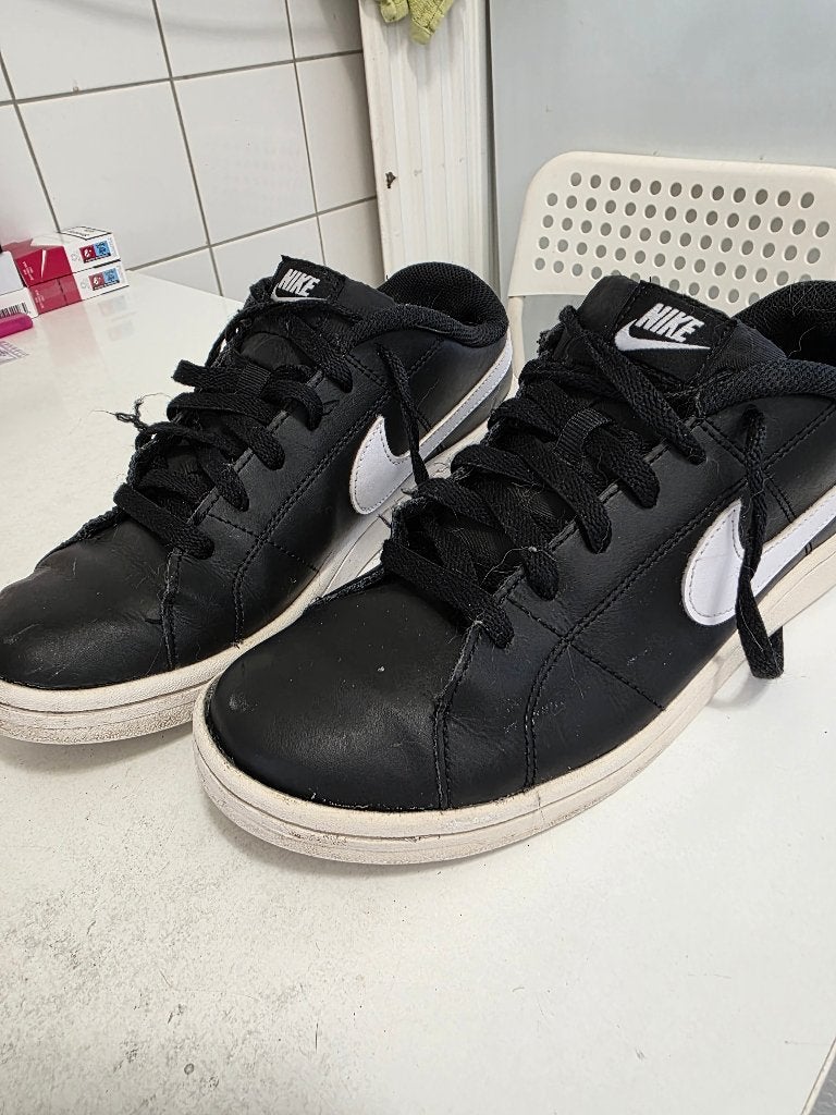 NIKE Sneakers (43), Zwart, Nike, Ophalen of Verzenden, Sneakers of Gympen