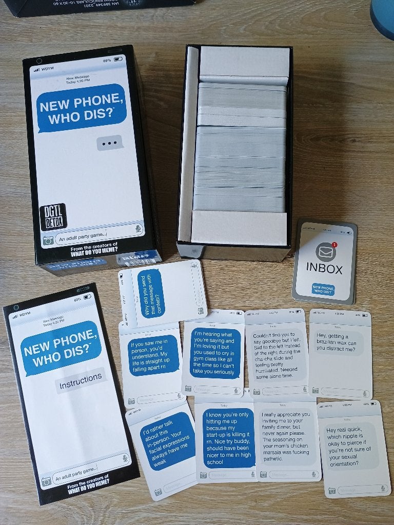 New phone, who dis? - party spel 3 tot 20+ spelers, Vijf spelers of meer, Ophalen of Verzenden, Gebruikt, What Do You Meme?