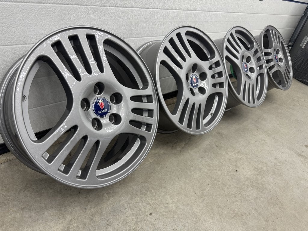 Saab Alu 41 qaudspoke velgen nieuw gecoat, Niet ingevuld, Velg(en), Niet ingevuld, 17 inch