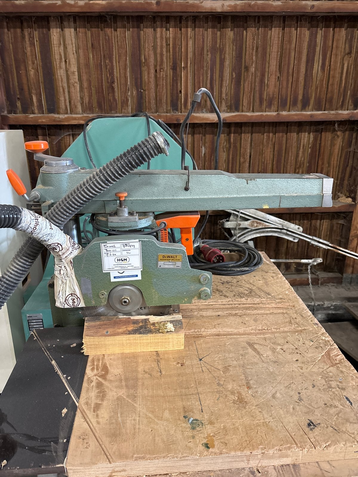 DeWalt DW111 Radiaal Afkortzaag, Ophalen, Gebruikt, 70 mm of meer, Afkortzaag