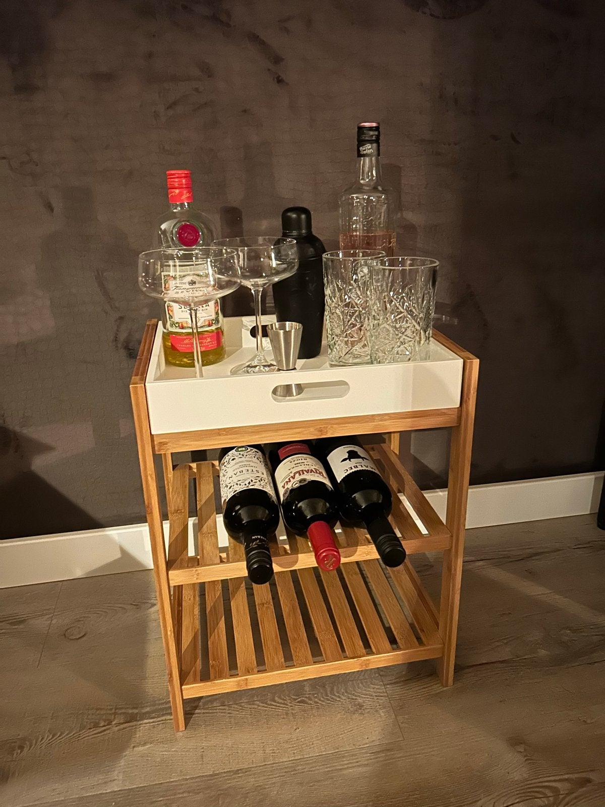 Bamboe Bijzettafel met Wit Dienblad - Multifunctioneel, Huis en Inrichting, Woonaccessoires | Dienbladen, Ophalen, Nieuw