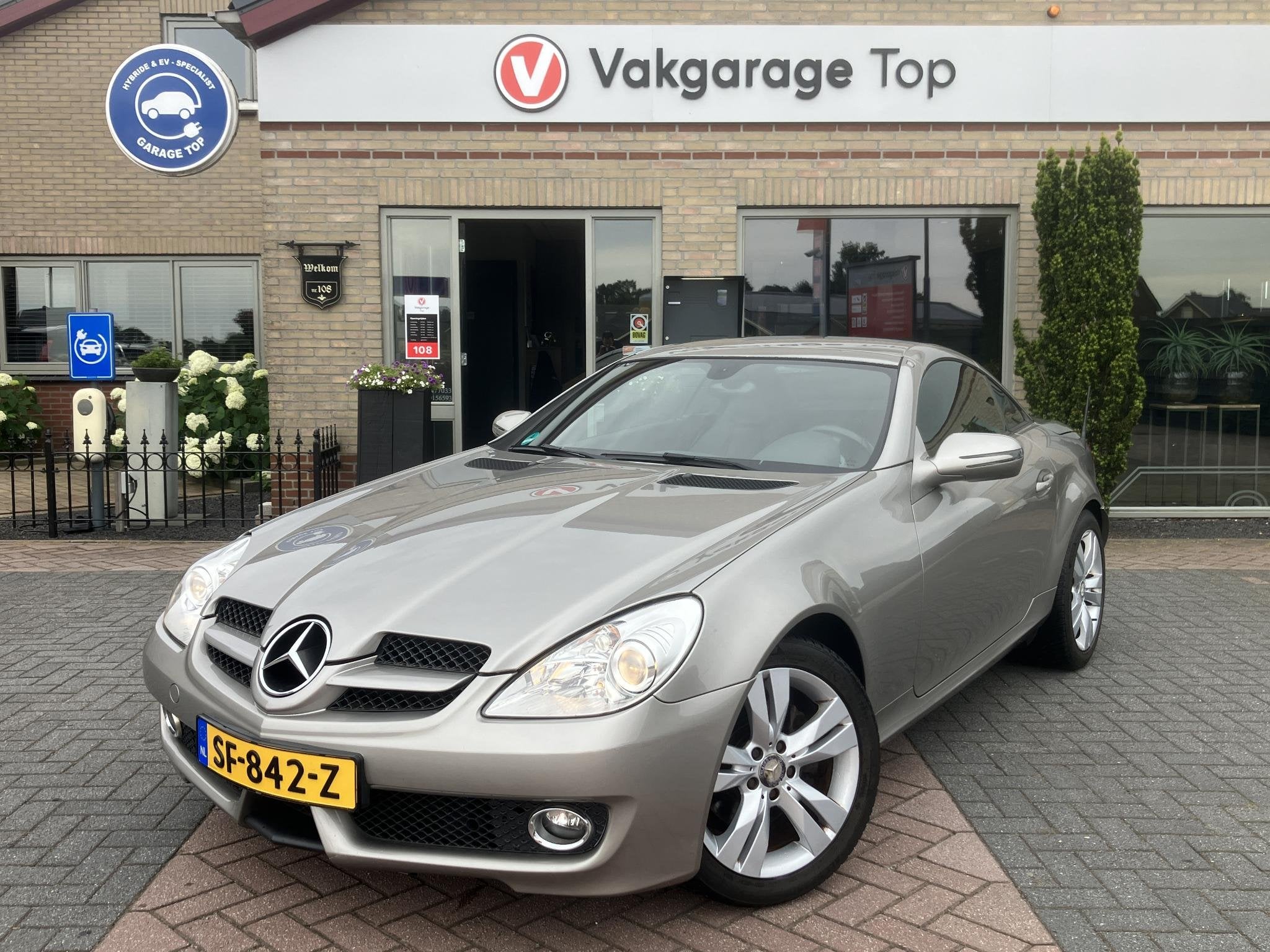Mercedes-Benz SLK-klasse 200 Cabrio | Cruise | Leder, Auto's, 13 km/l, Stoelverwarming, Gebruikt, Zwart